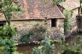 Maçonneries désorganisées côté rivière, 1980 (c) Fonds ASFSL, série 114J, AD24