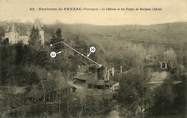 Cliquer pour agrandir : L'alimentation électrique de la forge au château ; vers 1920 (c) Ed. J Nouaille ; CD24